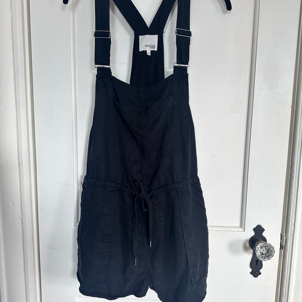 Wilfred Free Black Overalls – Adjustable Straps | 100% Lyocell | Size Large